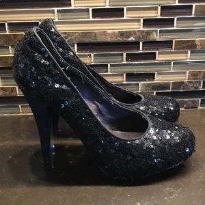 Steve Madden trinitis‎ sequin heels